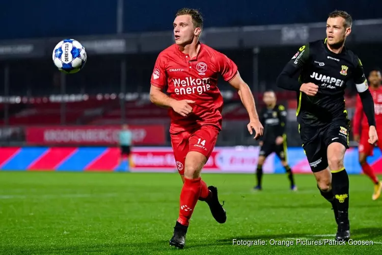 Almere City hersteld zich van zeperd en klopt Go Ahead Eagles