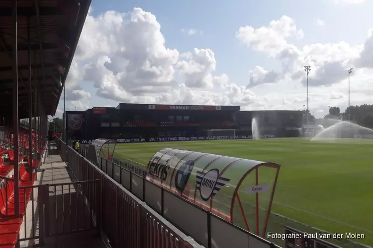 Gifbeker Almere City FC ook onder Alex Pastoor nog niet leeg, Roda JC wint ruim